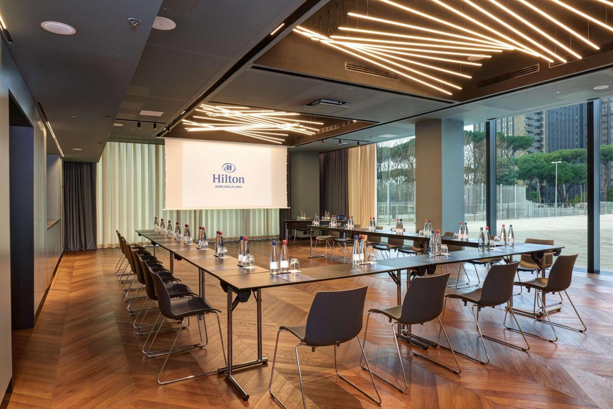 Hilton Rome Eur La Lama Екстер'єр фото